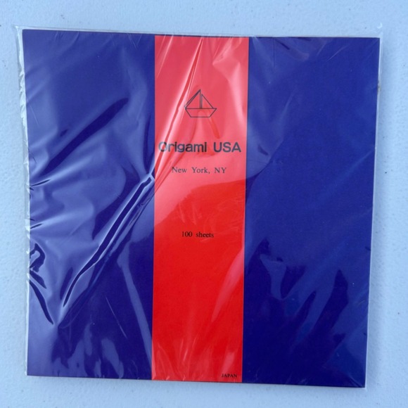 Vintage Origami USA Paper 100 Sheets Made in Japan Flying Pigeon Instructions - Picture 1 of 2